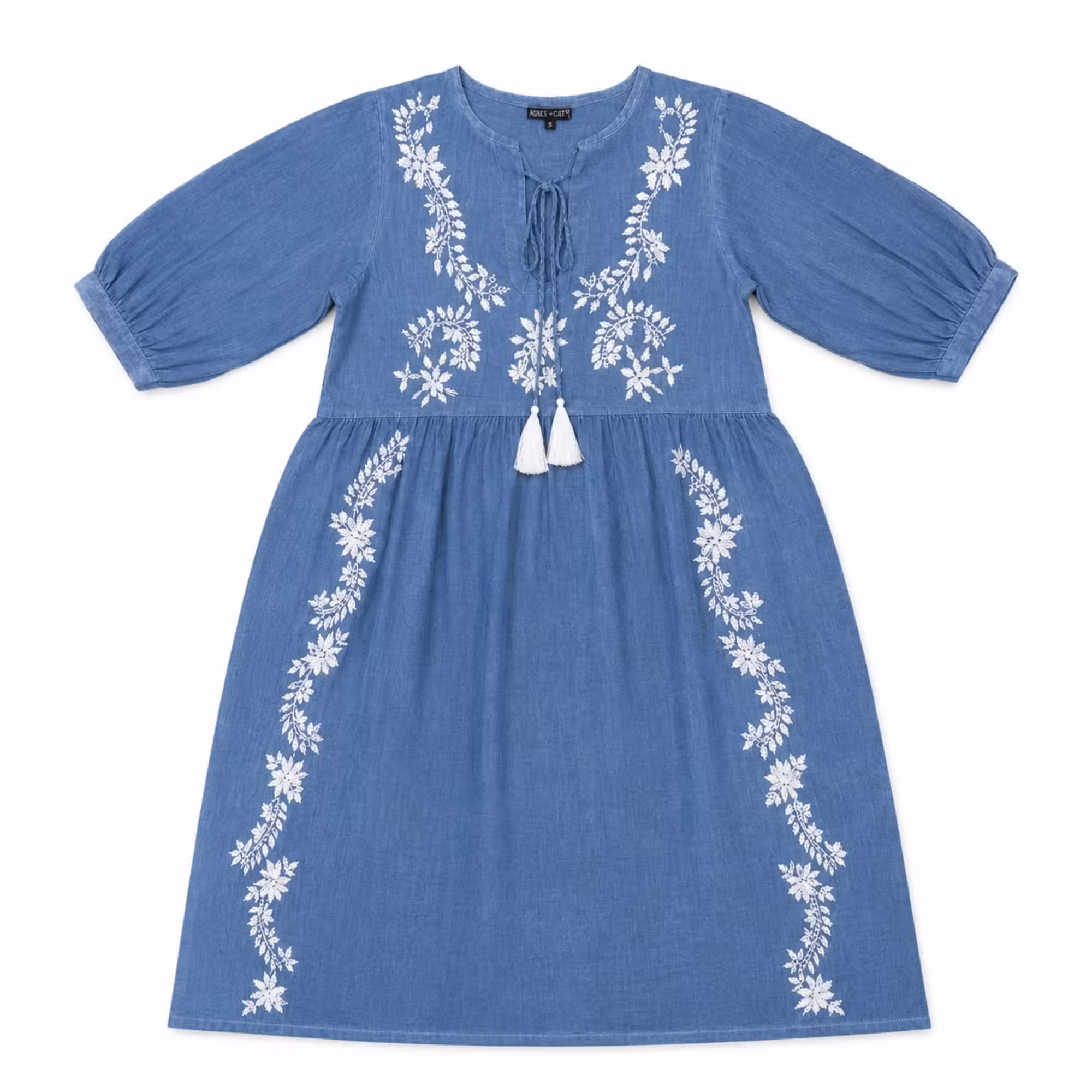 (imagem de) Nomad Sari - Vestido Azul Acinzetado com Bordado & Franjas